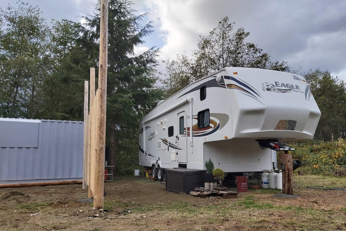 Things No One Tells You About Living in an RV Life on Wheels